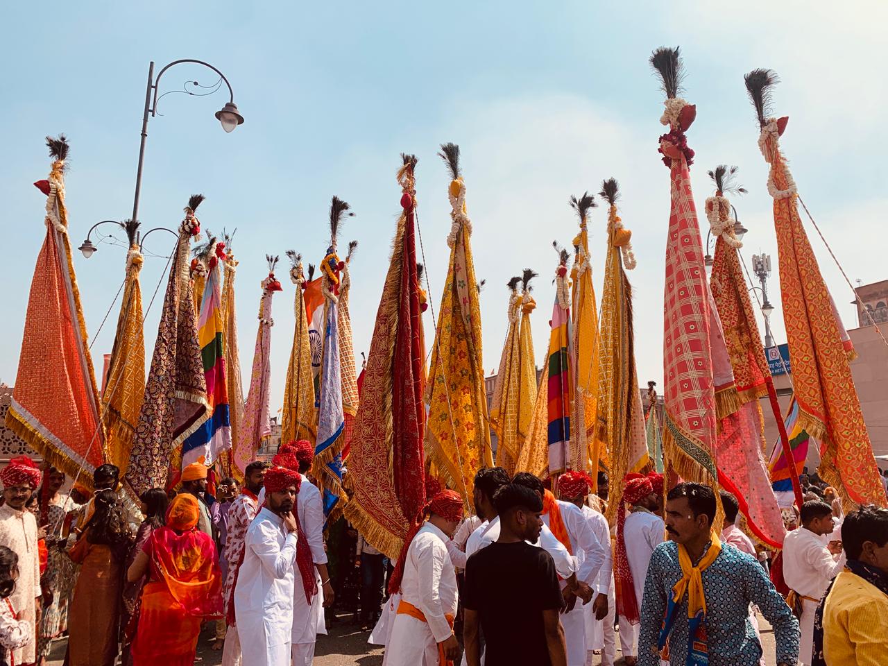 खाटू श्यामजी मेले के लिए जयपुर से भक्तों की भीड़