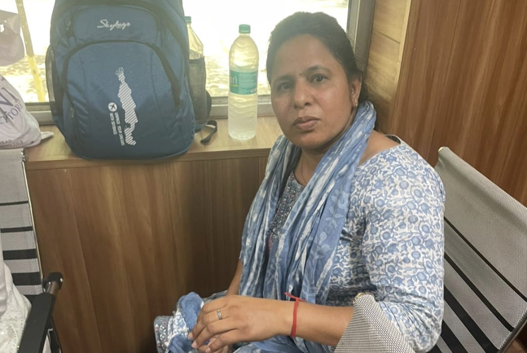 खैरथल-तिजारा में महिला पटवारी रिश्वत लेते गिरफ्तार