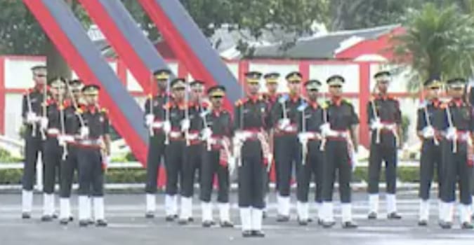 पहली बार भारत की 14 बेटियां आर्मी और एयरफोर्स में बनीं अधिकारी