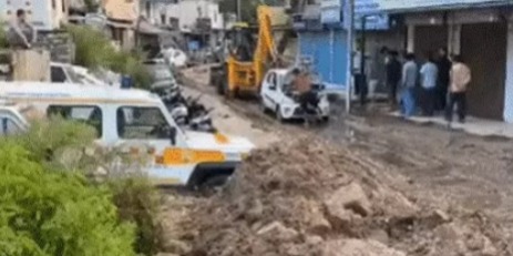 बारिश बनी आफत: उत्तराखंड में बादल फटा