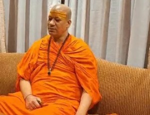 राम मंदिर संतों के पास रहे, निगरानी सरकार करे-कैलाशानंद गिरि