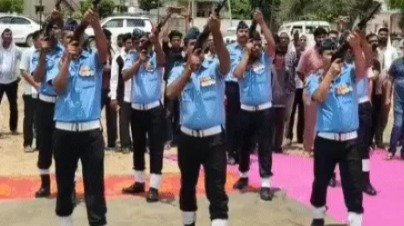 अग्निवीर आर्यन झाझड़िया को सैन्य सम्मान के साथ अंतिम विदाई
