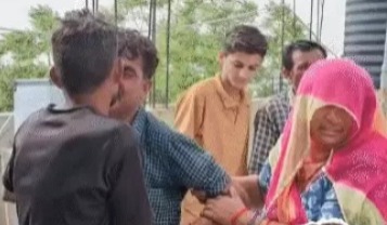 पैसों के लालच में बेटे ने पीट-पीट कर की पिता की हत्या