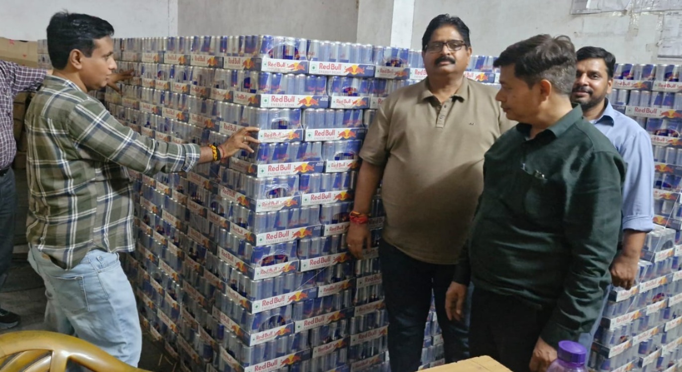 5 लाख से ज्यादा एनर्जी ड्रिंक्स जब्त, ऑनलाइन बिक्री पर रोक
