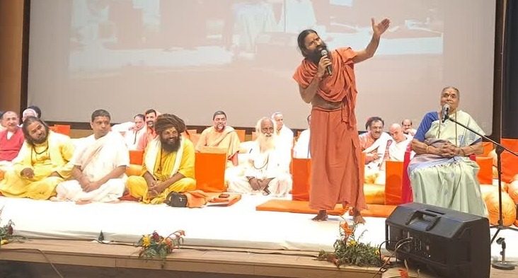 सनातन धर्म के ग्रंथों का होगा शुद्धिकरण